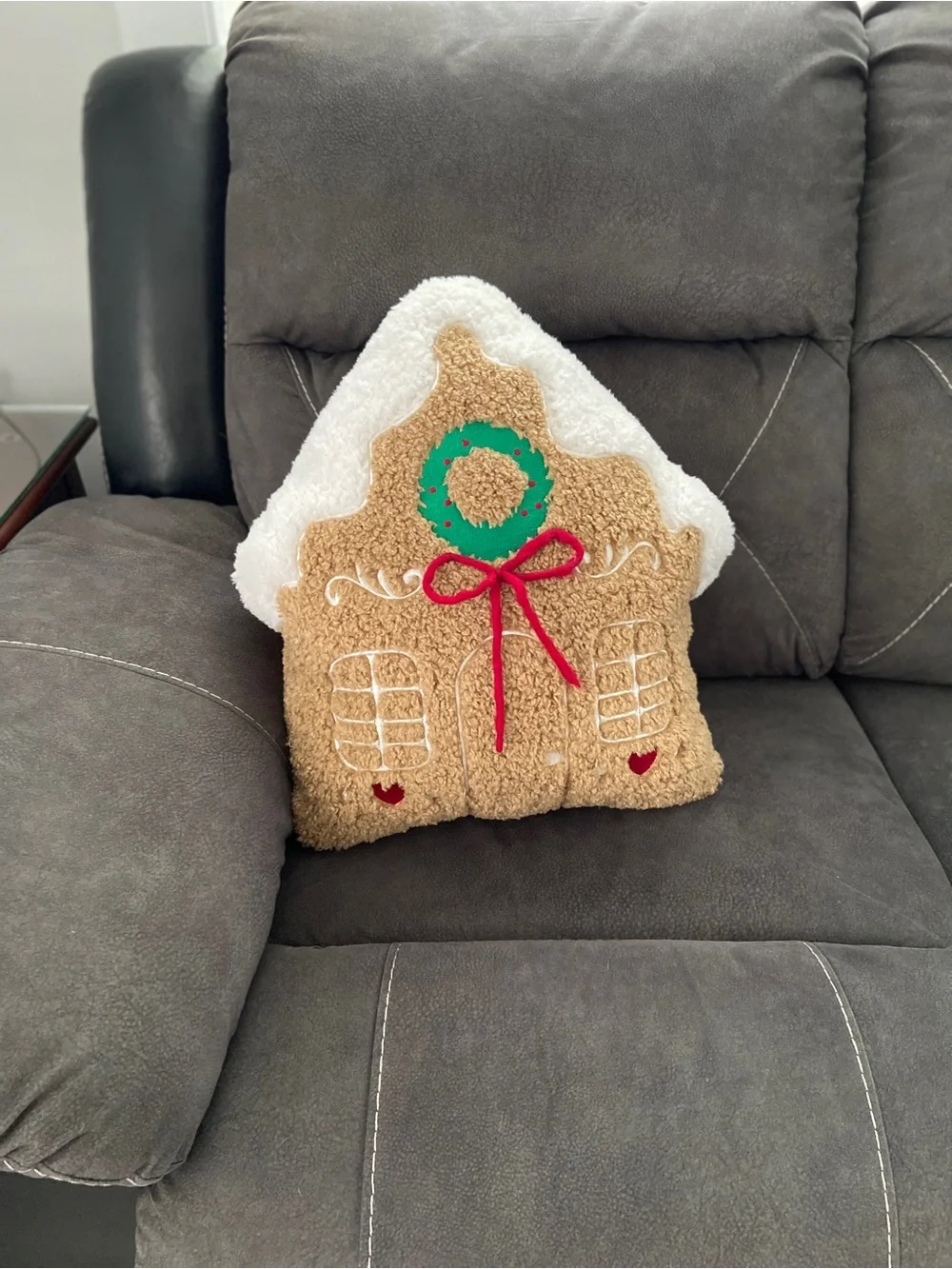 MARTHA STEWART Teddy Gingerbread House Shaped Pillow